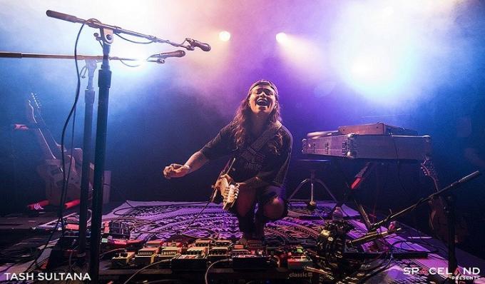 Tash Sultana at Murat Egyptian Room