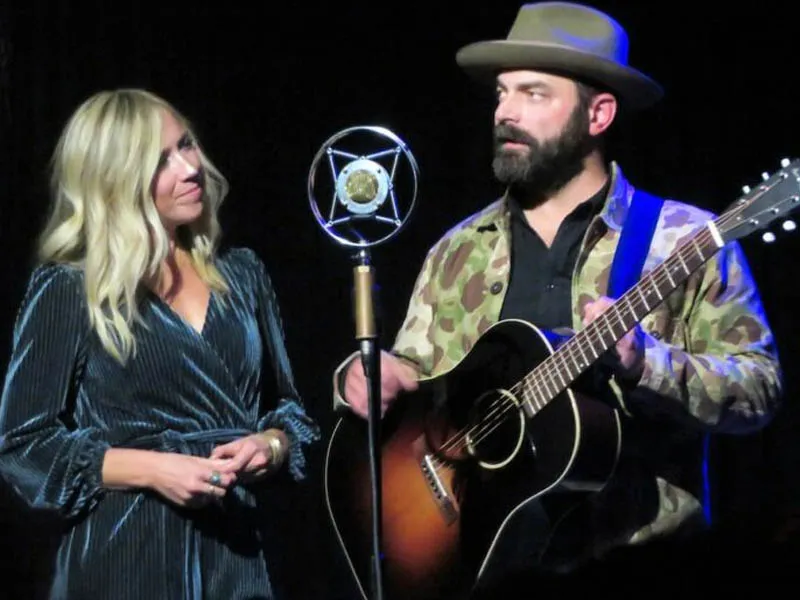Drew And Ellie Holcomb tickets